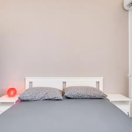 Lägenhet Guesthost - La Bella Vista Sea View Terrace Flat Bari